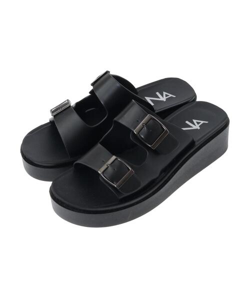 Green　Parks（グリーンパークス）の「・LENA　バックル付サンダル（サンダル・レディース・ブラック・L/LL/S/M）」の9枚目の写真