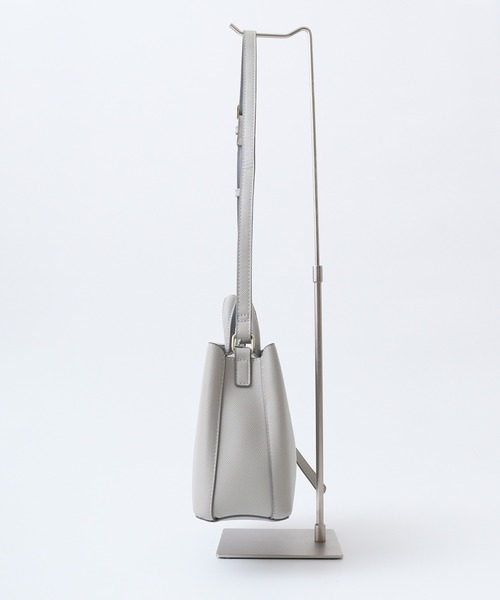 Legato Largo(レガートラルゴ)の「Legato Largo たすかるっかばん 2WAYミニショルダーバッグ(ショルダーバッグ・レディース・ライトグレー/ブラック/グレイッシュベージュ/モカ・FREE)」の11枚目の写真