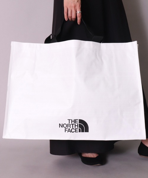 THE NORTH FACE（ザノースフェイス）の「(IT)【THE NORTH FACE】White Label ショッパー バッグ[Lサイズ]（エコバッグ/サブバッグ・メンズ・オフホワイト/ライトホワイト・ONE SIZE）」の10枚目の写真