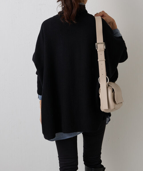 【新品】BEARDSLEY＊ビッグニットショートプルオーバー/ブラック BEARDSLEY（ビアズリー）の「ビッグニットタートル(ショート