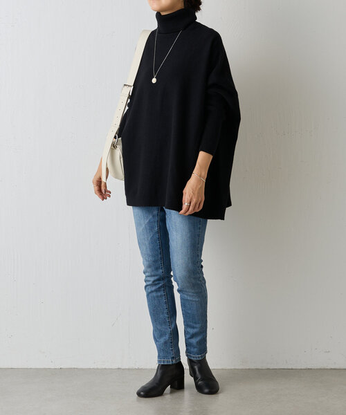 BEARDSLEY(ビアズリー)の「ビッグニットタートル(ショート)(ニット/セーター・レディース・ネイビー/オレンジ/モカ/ブラック・FREE)」の21枚目の写真