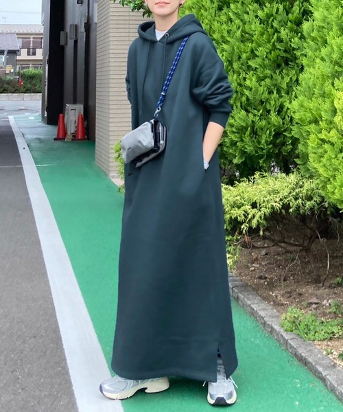 notch.(ノッチ)の「【 notch. by KR 】裏起毛フーディワンピース(ワンピース・レディース・ブラック/チャコールグレー/ライトグレー/ネイビー/ダークグレー/ダークネイビー・M/TM)」の5枚目の写真