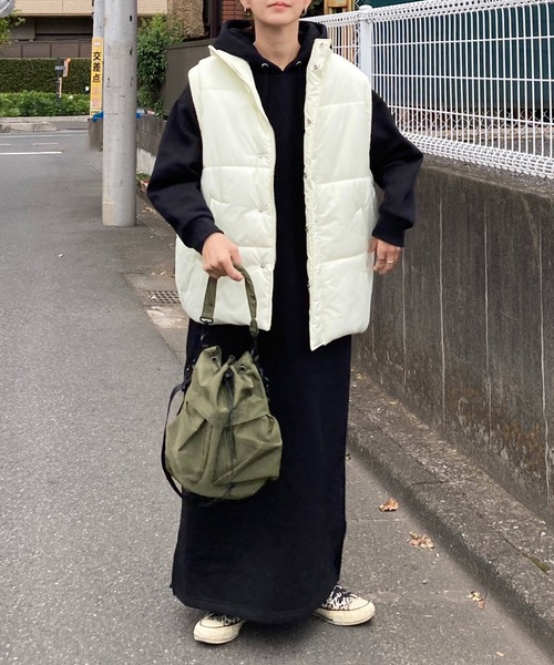 notch.(ノッチ)の「【 notch. by KR 】裏起毛フーディワンピース(ワンピース・レディース・ブラック/チャコールグレー/ライトグレー/ネイビー/ダークグレー/ダークネイビー・M/TM)」の11枚目の写真