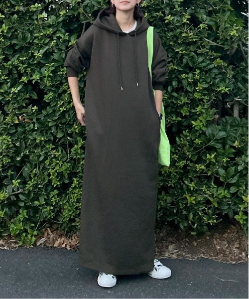 notch.(ノッチ)の「【 notch. by KR 】裏起毛フーディワンピース(ワンピース・レディース・ブラック/チャコールグレー/ライトグレー/ネイビー/ダークグレー/ダークネイビー・M/TM)」の16枚目の写真