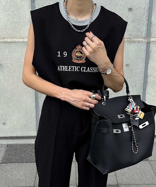 INTERPLAY（インタープレイ）の「【INTERPLAY x AYA】Vintage Embroidery French Sleeve（Tシャツ/カットソー・レディース・グレー/アッシュグレー/ブラック・FREE）」の2枚目の写真