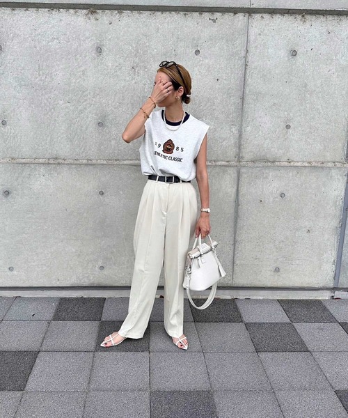 INTERPLAY（インタープレイ）の「【INTERPLAY x AYA】Vintage Embroidery French Sleeve（Tシャツ/カットソー・レディース・グレー/アッシュグレー/ブラック・FREE）」の4枚目の写真