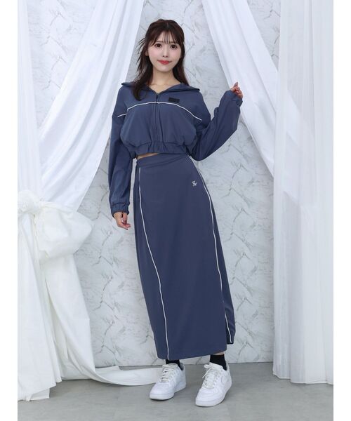 EATME（イートミー）の「トラックラインスカート（セットアップ可能）（スカート・レディース・オフホワイト/ブラック/ネイビー・FREE）」の6枚目の写真