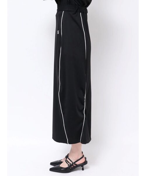 EATME（イートミー）の「トラックラインスカート（セットアップ可能）（スカート・レディース・オフホワイト/ブラック/ネイビー・FREE）」の16枚目の写真