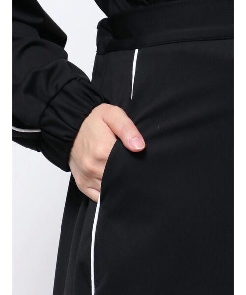 EATME（イートミー）の「トラックラインスカート（セットアップ可能）（スカート・レディース・オフホワイト/ブラック/ネイビー・FREE）」の19枚目の写真