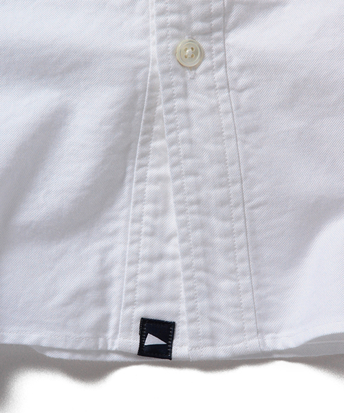 Pilgrim Surf Supply（ピルグリムサーフサプライ）の「Pilgrim Surf+Supply / BUBBIE BUTTON DOWN - Oxford（シャツ/ブラウス・メンズ・ホワイト/ブルー・SMALL/X-SMALL/MEDIUM/LARGE）」の6枚目の写真