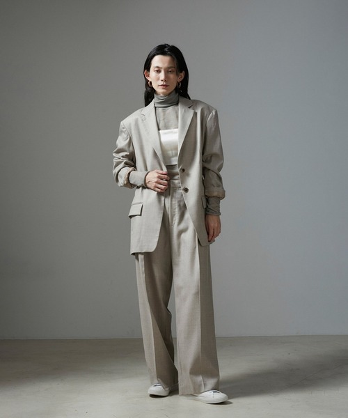 SALON adam et rope'（サロン アダム エ ロペ）の「アセテートサテンベアトップ（チューブトップ・レディース・ブラック/オフホワイト・M/S）」の5枚目の写真