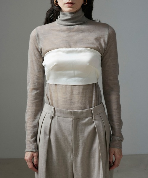 SALON adam et rope'（サロン アダム エ ロペ）の「アセテートサテンベアトップ（チューブトップ・レディース・ブラック/オフホワイト・M/S）」の8枚目の写真