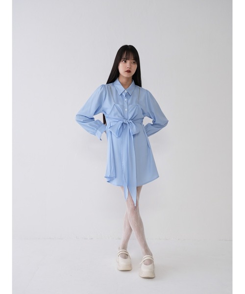 Uenui（ウニュイ）の「キャミソール レイヤード デザイン シャツワンピース（ワンピース・レディース・ブルー/ブラウン/ブラック・FREE）」の11枚目の写真