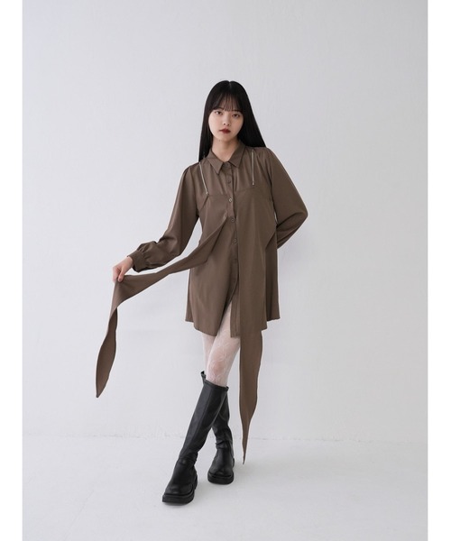 Uenui（ウニュイ）の「キャミソール レイヤード デザイン シャツワンピース（ワンピース・レディース・ブルー/ブラウン/ブラック・FREE）」の5枚目の写真
