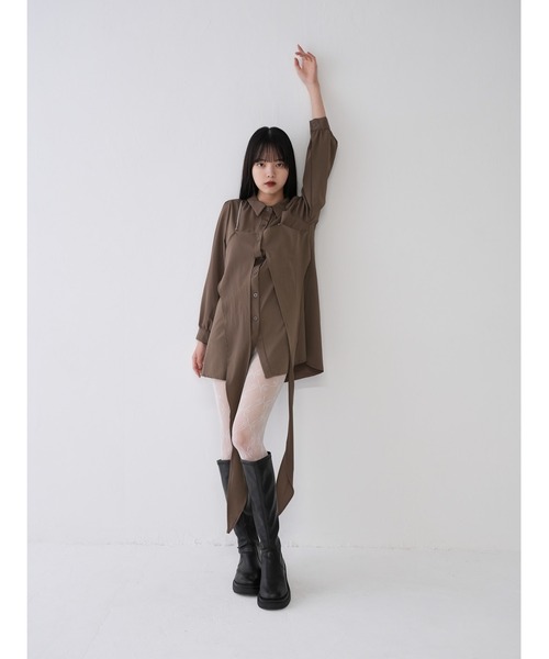 Uenui（ウニュイ）の「キャミソール レイヤード デザイン シャツワンピース（ワンピース・レディース・ブルー/ブラウン/ブラック・FREE）」の4枚目の写真