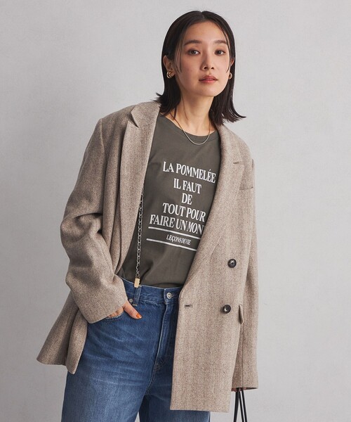 green label relaxing(グリーンレーベルリラクシング)の「<at ease>タイポグラフィック ロングスリーブ カットソー(Tシャツ/カットソー・レディース・ベージュ/ブラウン/ホワイト・FREE)」の3枚目の写真