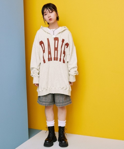 byYOUANCE（バイユアンス）の「ダメージグラフィックパーカー（パーカー・レディース・グリーン/オートミール・FREE）」の3枚目の写真