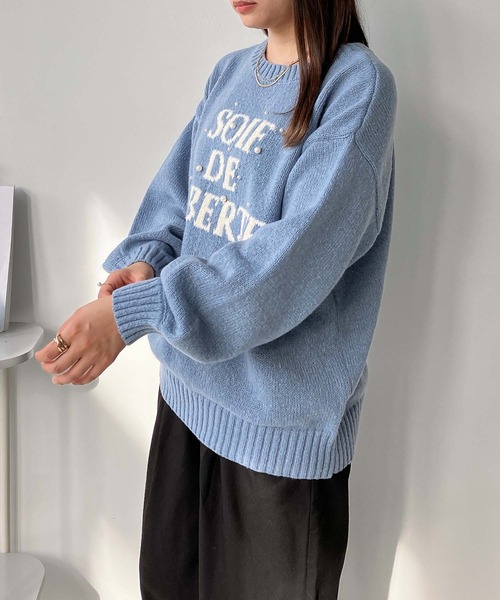 AS KNOW AS plus（アズノゥアズプラス）の「◇ビッグサイズ　パールロゴふわふわジャガードニットプルオーバー（ニット/セーター・レディース・ブラック系/アイボリー系/ブルー系・FREE）」の21枚目の写真