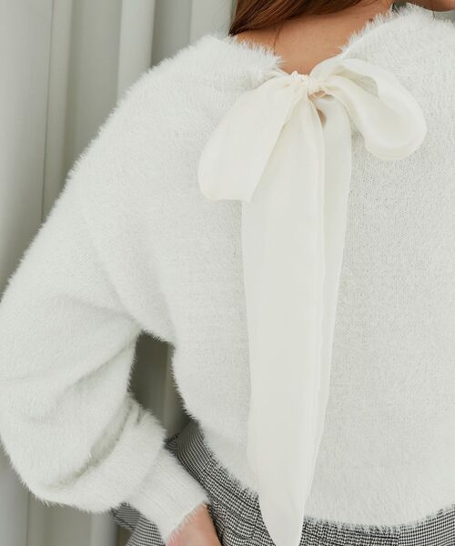 MAJESTIC LEGON(マジェスティックレゴン)の「バックリボンシャギーニット(ニット/セーター・レディース・ラベンダー/アイボリー/ライトグレー/ピンク/チャコールグレー・MEDIUM)」の14枚目の写真