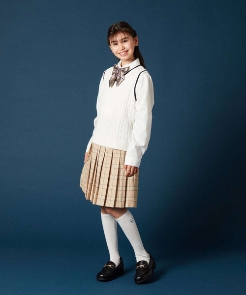 a.v.v（アーヴェヴェ）の「[140-160]【卒服】チェックプリーツスカート（スカート・キッズ・ベージュ/ネイビー・140/150/160）」の22枚目の写真