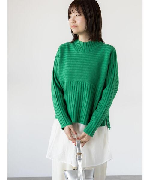 Lugnoncure（ルノンキュール）の「リブ切替ボトルネックニット（ニット/セーター・レディース・オフホワイト/ブラック/ラベンダー/グリーン/ピンク・F）」の4枚目の写真