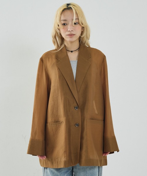 NOMINE(ノミネ)の「バックスリット シルキー シアー ジャケット(テーラードジャケット・レディース・アイボリー/グレイッシュベージュ/ブラック/キャメル・フリー)」の22枚目の写真