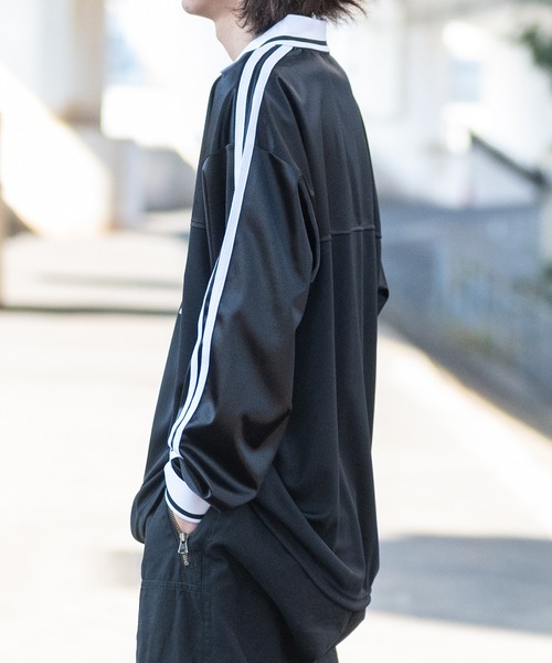 JOHN'S CLOSET（ジョンズクローゼット）の「【13】グロッシー ユニフォームデザイン ゲームTシャツ（Tシャツ/カットソー・メンズ・ブラック/ネイビー/グレー・MEDIUM/SMALL/LARGE）」の15枚目の写真