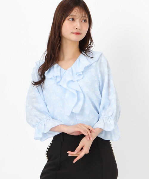 MISCH MASCH(ミッシュマッシュ)の「ラメジャガードフリルブラウス(シャツ/ブラウス・レディース・ブルー/グリーン/ホワイト・フリ-)」の4枚目の写真