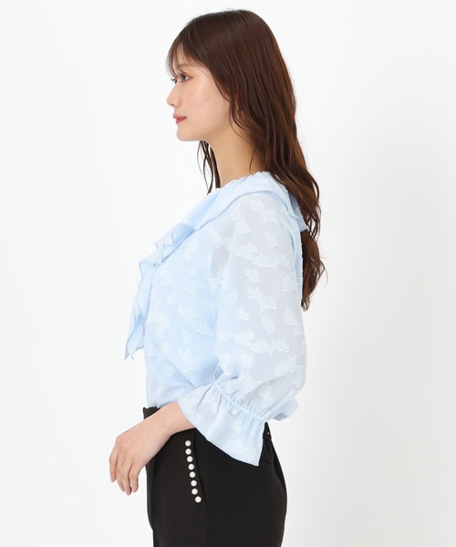 MISCH MASCH(ミッシュマッシュ)の「ラメジャガードフリルブラウス(シャツ/ブラウス・レディース・ブルー/グリーン/ホワイト・フリ-)」の12枚目の写真