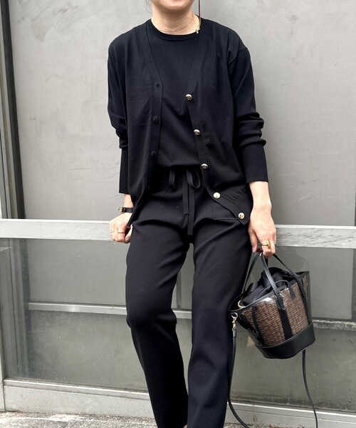 Rie Miller（リエミラー）の「《セットアップ対応》《手洗い可能》細見えニットオールインワン（つなぎ/オールインワン・レディース・キナリ/ブラック・38）」の17枚目の写真