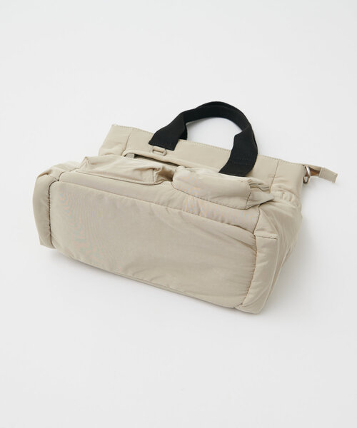 DISCOAT（ディスコート）の「ユーティリティーパフィートートバッグ（トートバッグ・レディース・ベージュ/ネイビー/ブラック/ブラウン/チャコールグレー・FREE）」の18枚目の写真