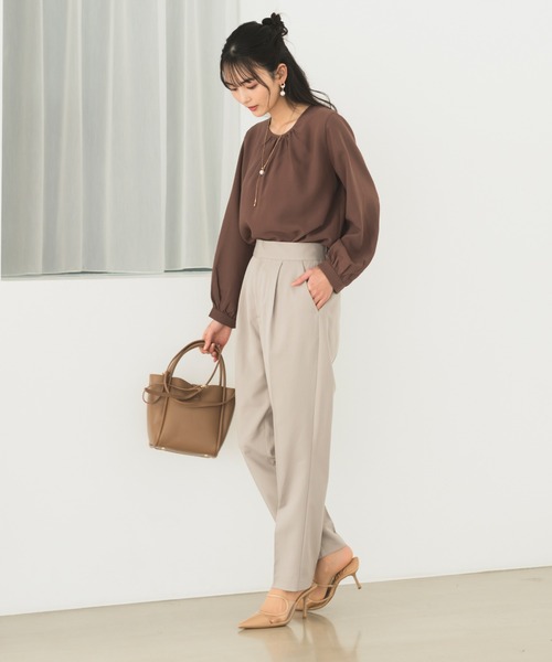 CELEN(セレン)の「【セットアップ対応/洗える/防シワ/UV/花粉防止】ストレッチタックセンタープレスパンツ 単品(スーツパンツ・レディース・ネイビー/ブラック/グレー系その他・S/M/L)」の3枚目の写真
