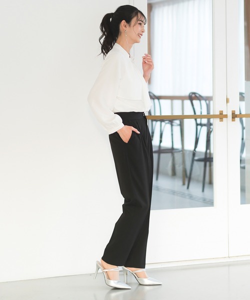 CELEN(セレン)の「【セットアップ対応/洗える/防シワ/UV/花粉防止】ストレッチタックセンタープレスパンツ 単品(スーツパンツ・レディース・ネイビー/ブラック/グレー系その他・S/M/L)」の2枚目の写真