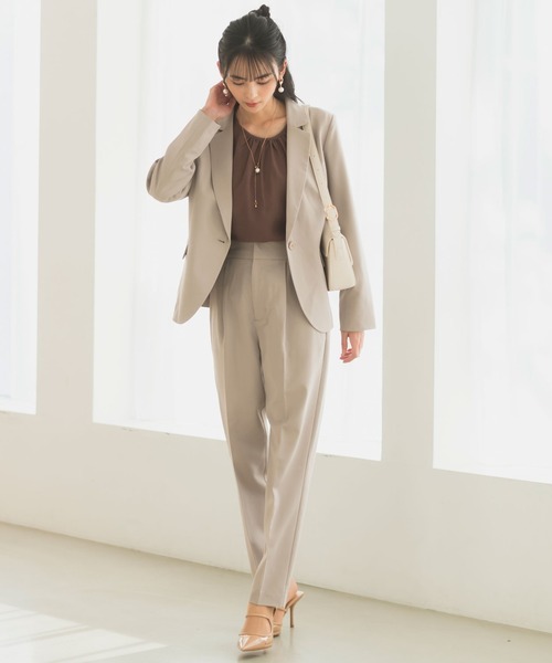CELEN(セレン)の「【セットアップ対応/洗える/防シワ/UV/花粉防止】ストレッチタックセンタープレスパンツ 単品(スーツパンツ・レディース・ネイビー/ブラック/グレー系その他・S/M/L)」の9枚目の写真