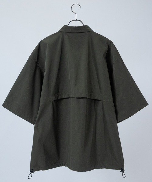 THRASHER(スラッシャー)の「【at】〔THRASHER/スラッシャー〕NYLON S/S SHIRT ストレッチナイロン ベンチレーションシャツ(シャツ/ブラウス・メンズ・ブラック/グレイッシュベージュ/カーキ・MEDIUM/LARGE)」の6枚目の写真