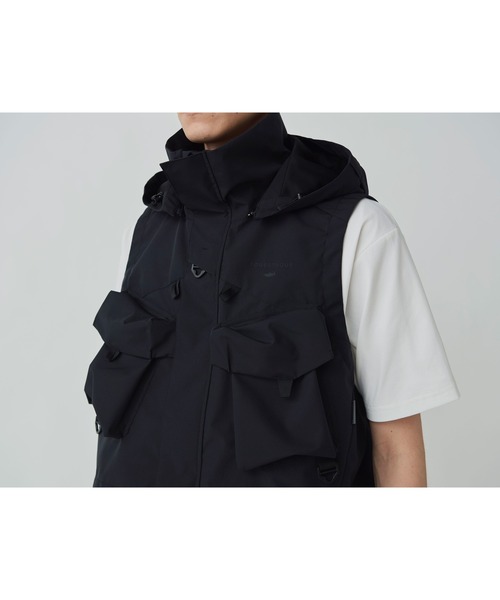 Snow Peak（スノーピーク）の「Toned Trout Active Vest（ベスト