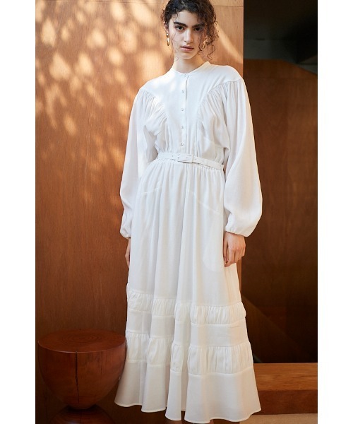 Estella.K(エステラケー)の「Jasmine Dress ディフォメーションドルマンスリーブドレス(ワンピース・レディース・ライトブルー/ネイビー/ホワイト・FREE)」の15枚目の写真