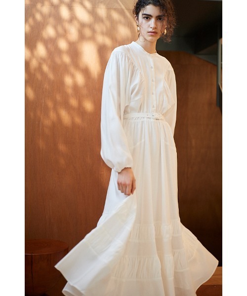 Estella.K(エステラケー)の「Jasmine Dress ディフォメーションドルマンスリーブドレス(ワンピース・レディース・ライトブルー/ネイビー/ホワイト・FREE)」の18枚目の写真