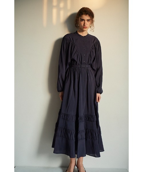Estella.K(エステラケー)の「Jasmine Dress ディフォメーションドルマンスリーブドレス(ワンピース・レディース・ライトブルー/ネイビー/ホワイト・FREE)」の4枚目の写真