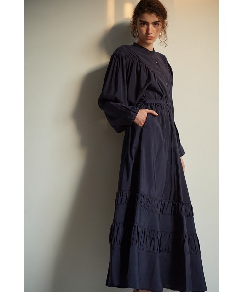 Estella.K(エステラケー)の「Jasmine Dress ディフォメーションドルマンスリーブドレス(ワンピース・レディース・ライトブルー/ネイビー/ホワイト・FREE)」の7枚目の写真