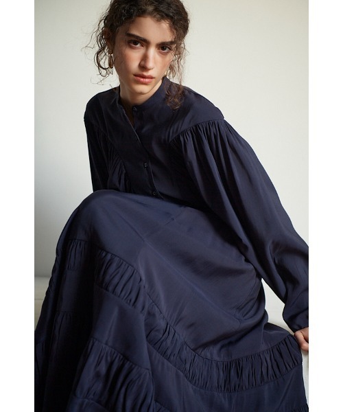 Estella.K(エステラケー)の「Jasmine Dress ディフォメーションドルマンスリーブドレス(ワンピース・レディース・ライトブルー/ネイビー/ホワイト・FREE)」の10枚目の写真
