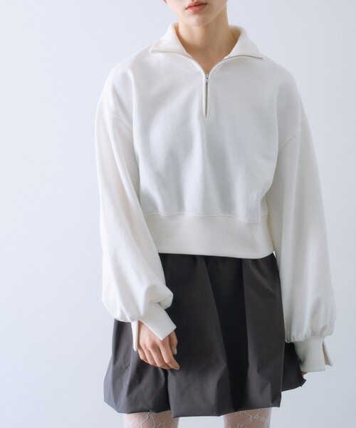 CODE A(コードエー)の「puff zip sweat(スウェット・レディース・ライトグレー/ホワイト・00)」の1枚目の写真