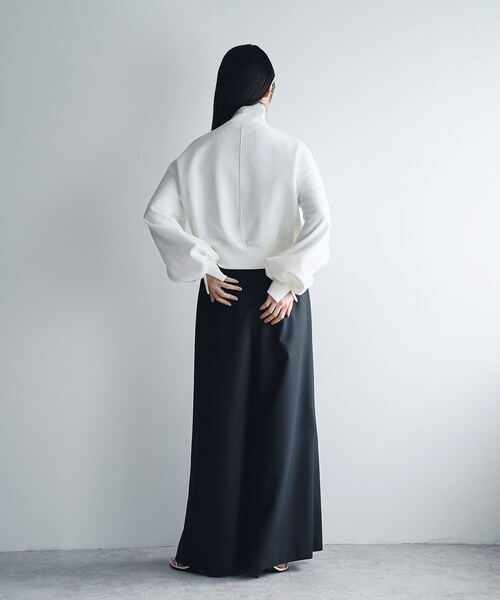 CODE A(コードエー)の「puff zip sweat(スウェット・レディース・ライトグレー/ホワイト・00)」の4枚目の写真