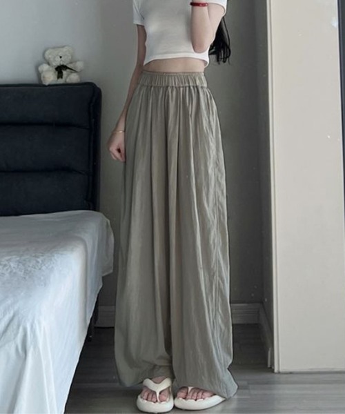 CADBURY(キャドバリー)の「ハイウエストドレープワイドパンツ(その他パンツ・レディース・カーキ/ブラック/アイボリー/ピンク/グレー/ベージュ・MEDIUM/SMALL/X-LARGE/LARGE)」の5枚目の写真