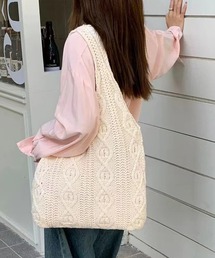 ケーブル編みニットトートバッグ