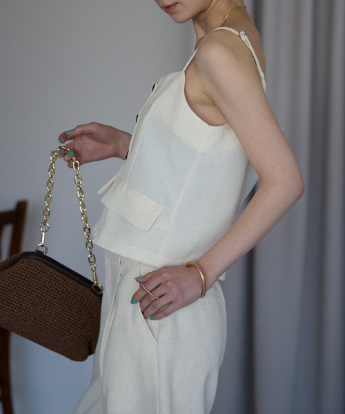 each（イーチ）の「【セットアップ可能】リネンライクフロントボタンキャミビスチェ（キャミソール・レディース・グレー/アイボリー・FREE）」の20枚目の写真