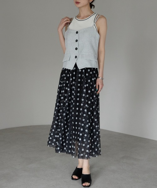 each（イーチ）の「【セットアップ可能】リネンライクフロントボタンキャミビスチェ（キャミソール・レディース・グレー/アイボリー・FREE）」の8枚目の写真