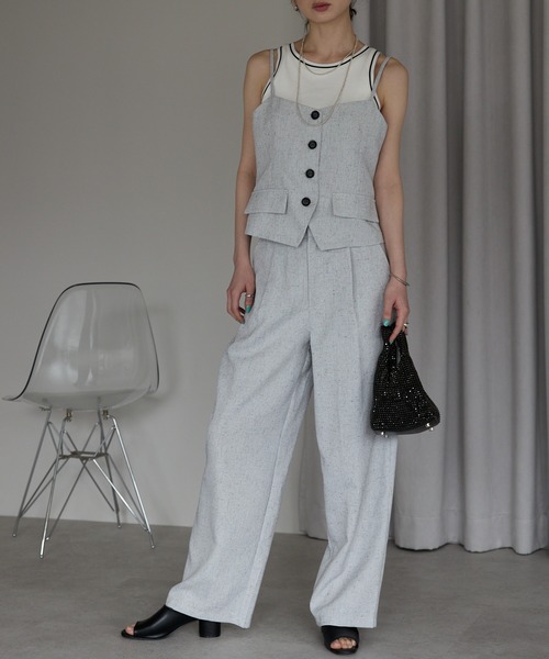 each（イーチ）の「【セットアップ可能】リネンライクフロントボタンキャミビスチェ（キャミソール・レディース・グレー/アイボリー・FREE）」の13枚目の写真