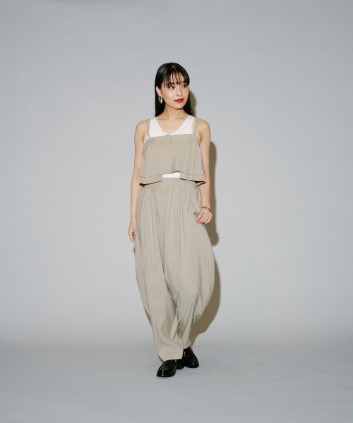 terrace(テラス)の「ヘリンボーンストライプカーブパンツ(その他パンツ・レディース・ベージュ/チャコールグレー/ブラック/ダークグレー・MEDIUM)」の13枚目の写真