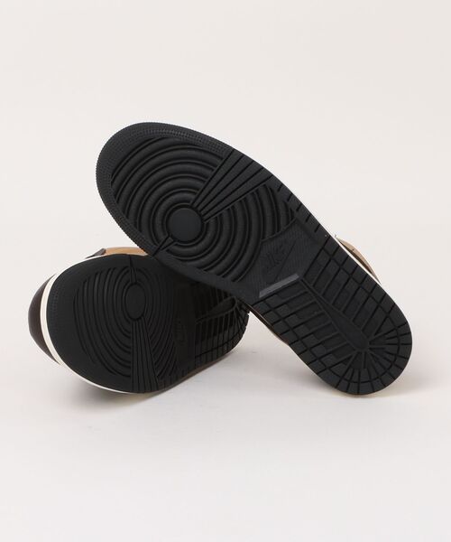 JORDAN BRAND(ジョーダンブランド)の「NIKE AIR JORDAN 1 LOW SE HQ3603-201(スニーカー・メンズ・ブラウン・29cm/28.5cm/28cm/27.5cm/27cm/26.5cm/26cm)」の9枚目の写真